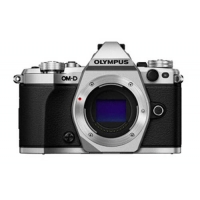 Olympus OM-D E-M5II