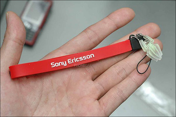 【庆五一】Sony Ericsson 蜘蛛侠手机 立即睇 !