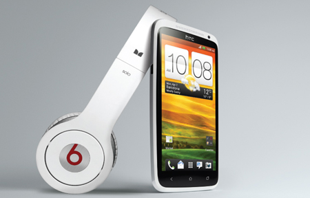五台力撐 HTC One X + Beats Solo 豪華版即日預售