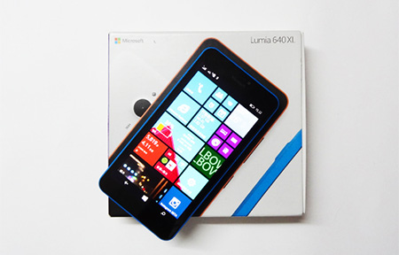 一個初玩 Windows Phone 嘅網友 評 Lumia 640XL