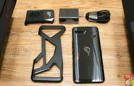 ASUS ROG Phone II 評測：電池續航力與充電時間測試