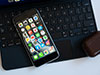 iPhone SE 第 2 代上手評測！效能、相機拼 iPhone 11 / 11 Pro