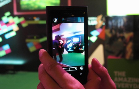 Nokia Lumia 800 試用連載 (3)  - 發佈會及夜攝