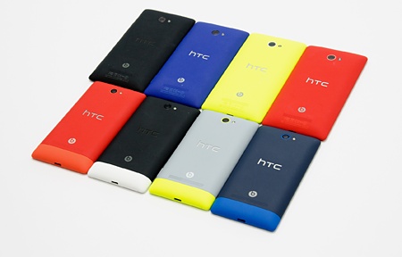 回歸 Windows Phone! 玩顏色! HTC 8X、8S 真機試