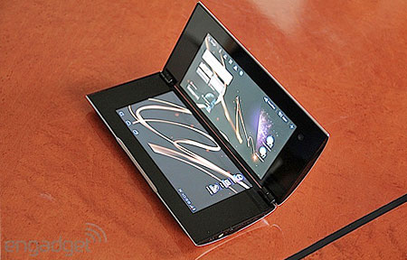 SONY Tablet S、P  雙 Tab 正式發表，最快 9 月上市