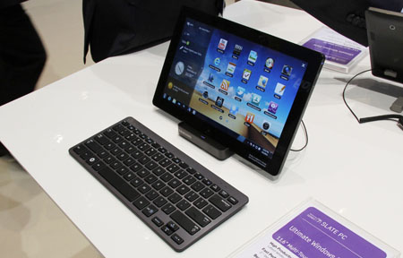 合體變桌機　Samsung Series 7 Slate PC